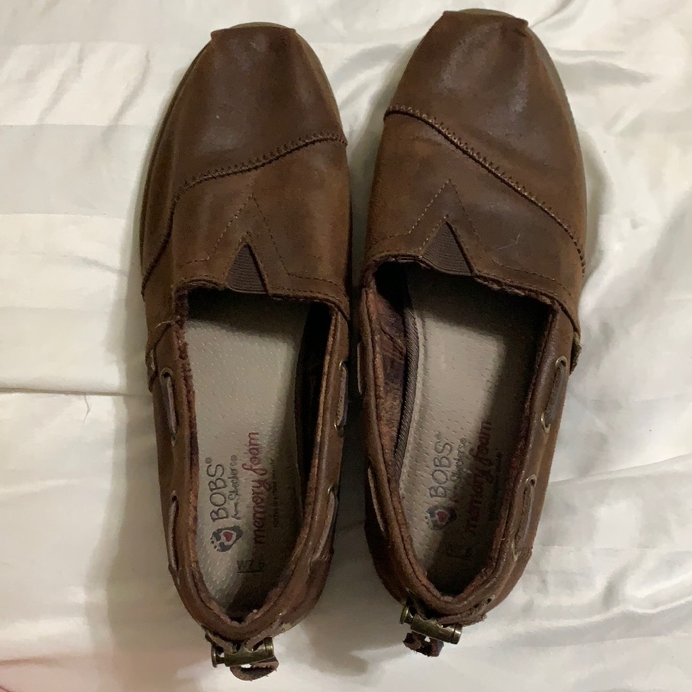 Brown pleather Bobs